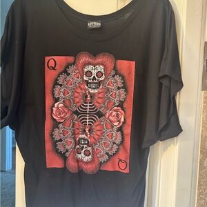 LoudMouth Black & Red Queen Skull Graphic Tee